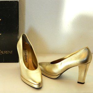 Yves Saint Laurent Vintage Leather Pumps